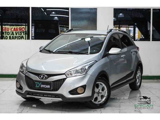HYUNDAI HB20X 1.6 16V STYLE FLEX 4P AUTOMÁTICO HYUNDAI HB20X 1.6 16V STYLE FLEX 4P AUTOMÁTICO